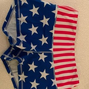 FLEO SHORTS HIGH RISE